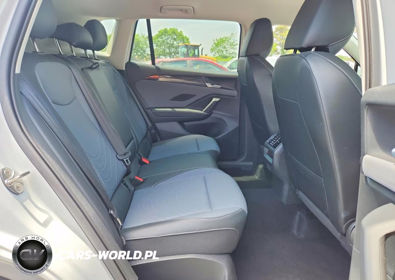 2026 Volkswagen Tiguan Se VIN:3VVFR7RM1TM015219 - 11