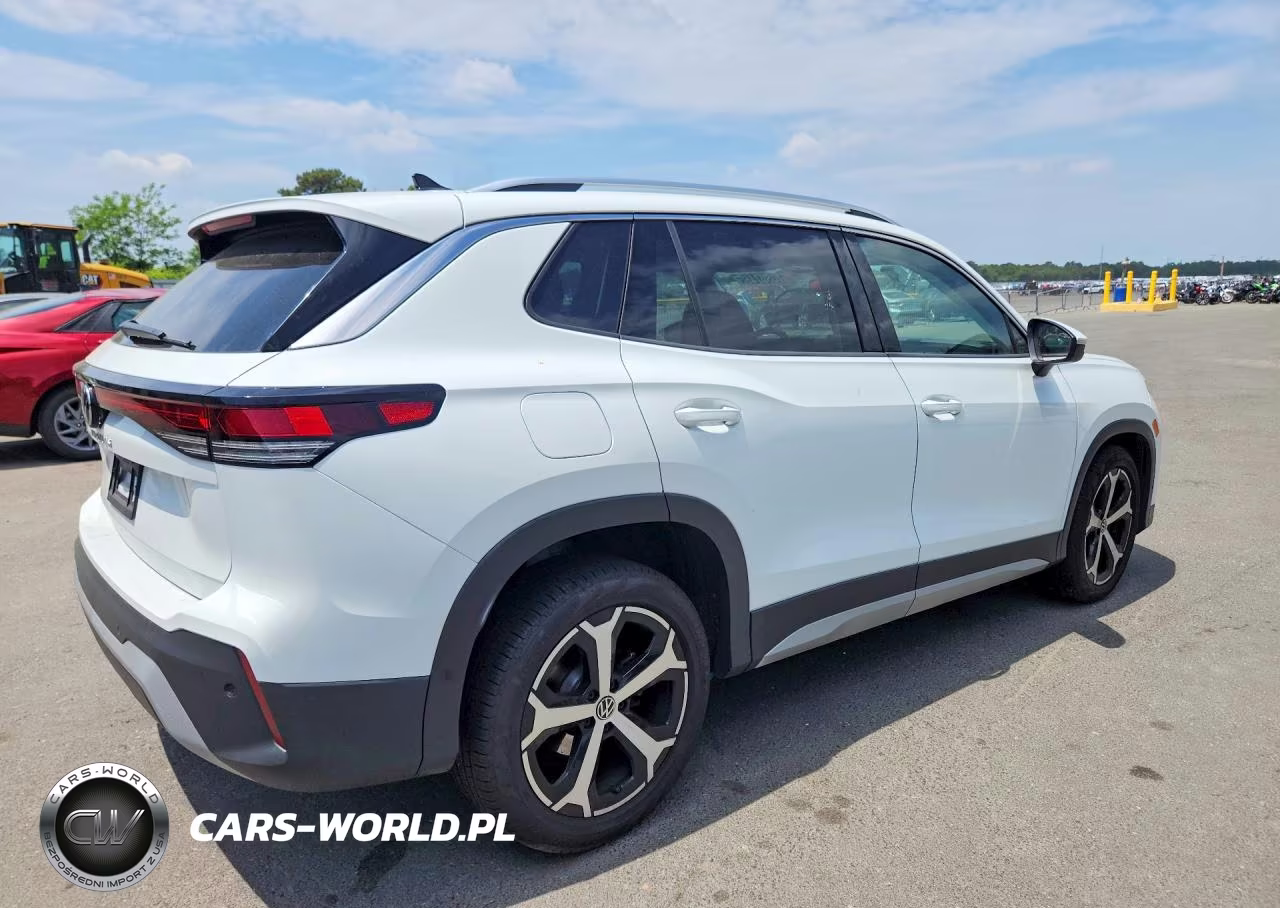 2026 Volkswagen Tiguan Se VIN:3VVFR7RM1TM015219 - 3