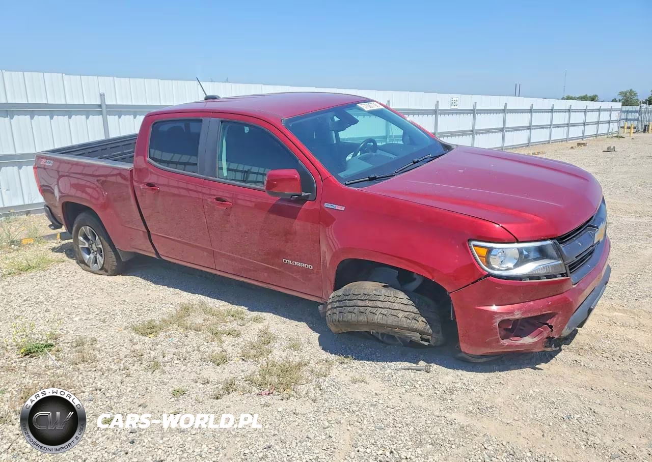 2018 Chevrolet Colorado Z71 VIN:1GCPTDE1XJ1207909 - 4
