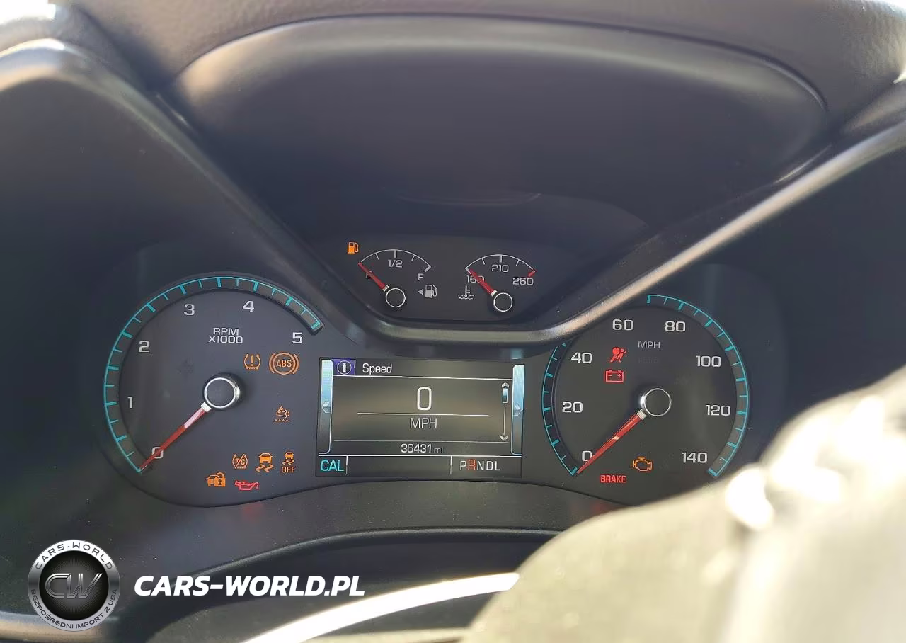 2018 Chevrolet Colorado Z71 VIN:1GCPTDE1XJ1207909 - 9