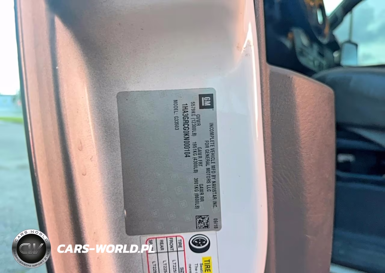 2019 Chevrolet Express G3500 VIN:1HA3GRCG0KN000104 - 10