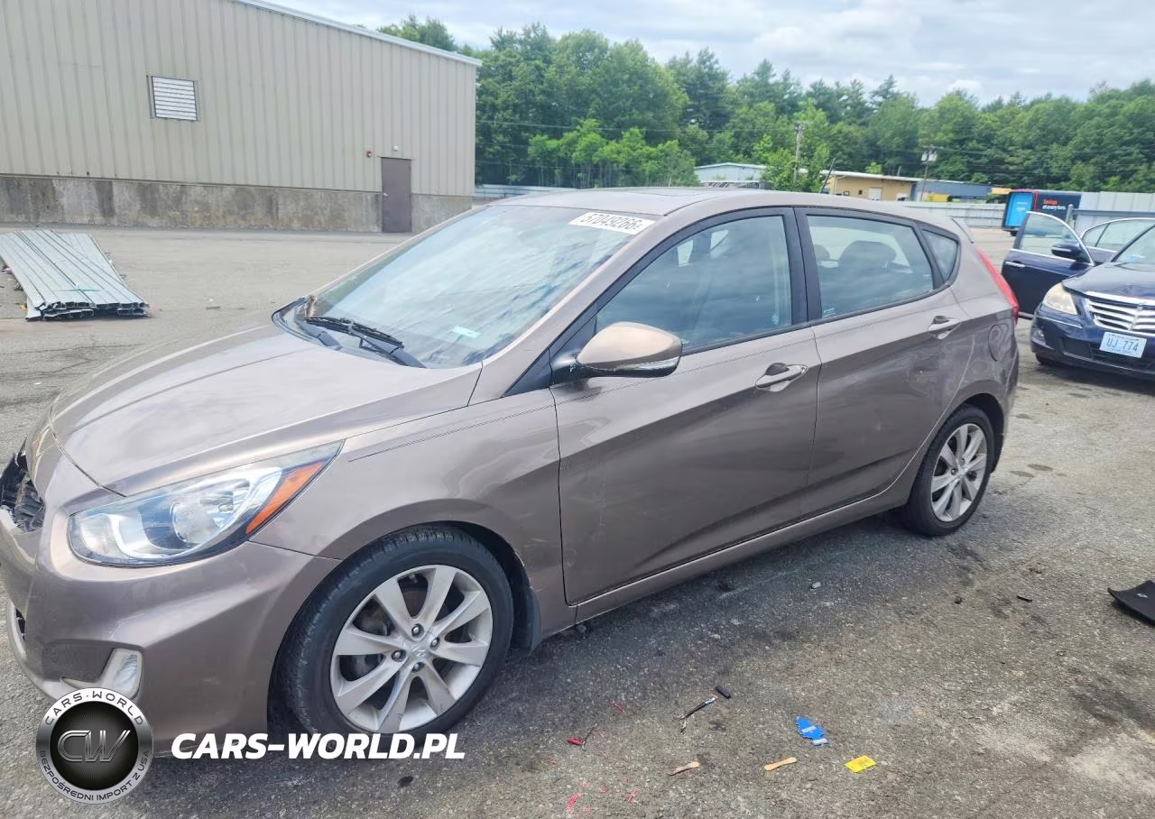 2013 Hyundai Accent Se – zdjęcie 1 z 12