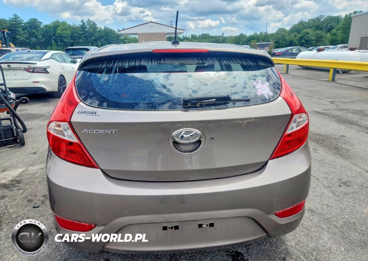 2013 Hyundai Accent Se VIN:KMHCU5AE1DU104077 - 6