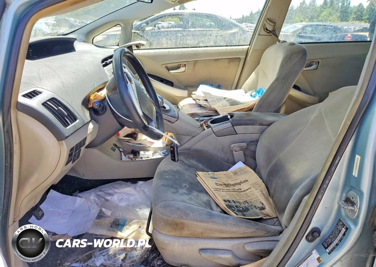 2013 Toyota Prius Two VIN:JTDKN3DUXD1637017 - 7