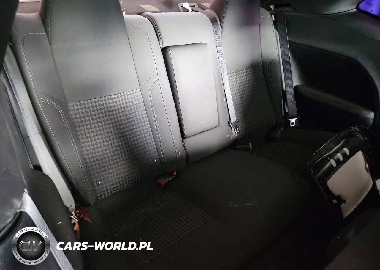 2017 Dodge Challenger Sxt VIN:2C3CDZAG2HH592210 - 10