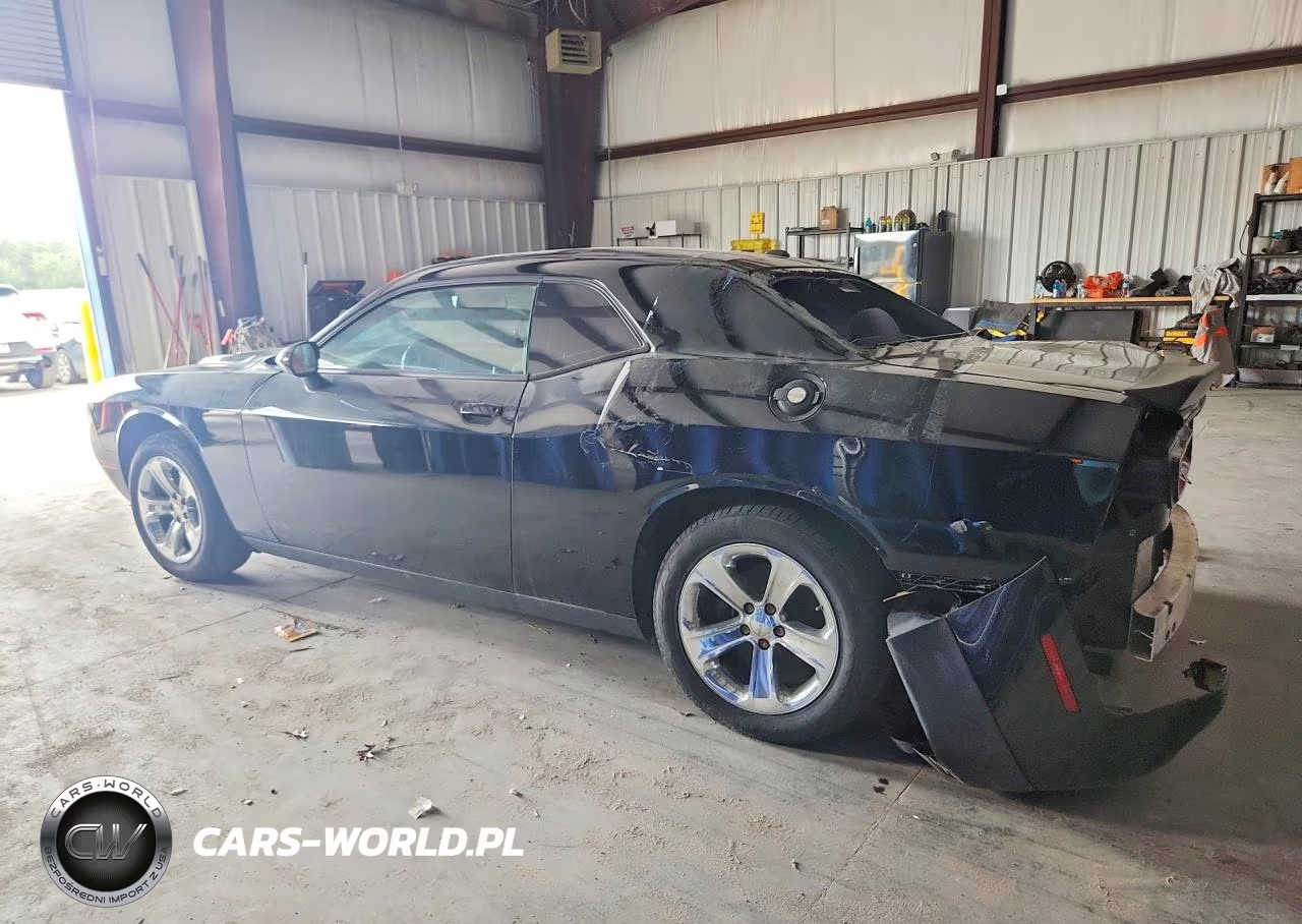 2017 Dodge Challenger Sxt VIN:2C3CDZAG2HH592210 - 2