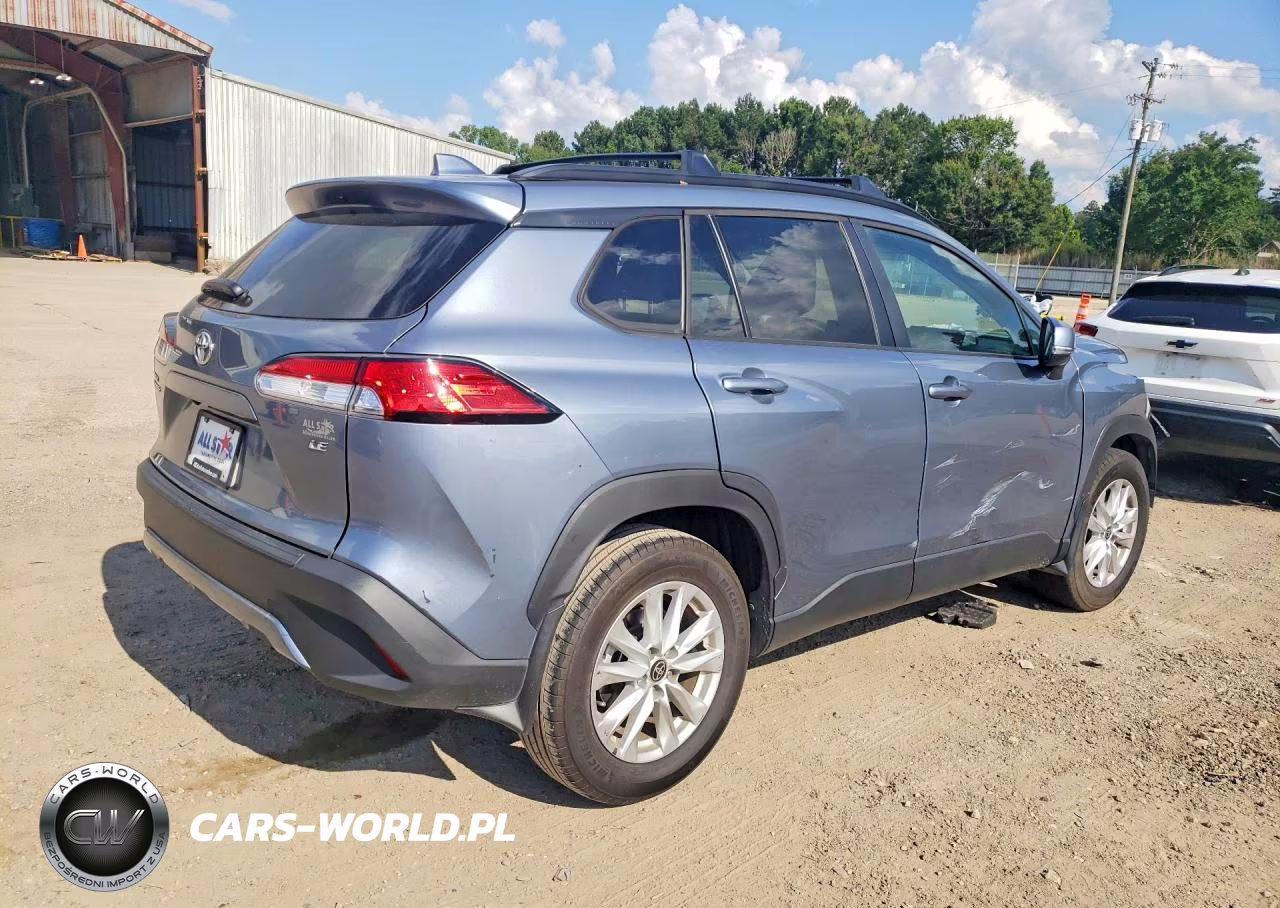 2024 Toyota Corolla Cross Le VIN:7MUCAAAG6RV078939 - 3