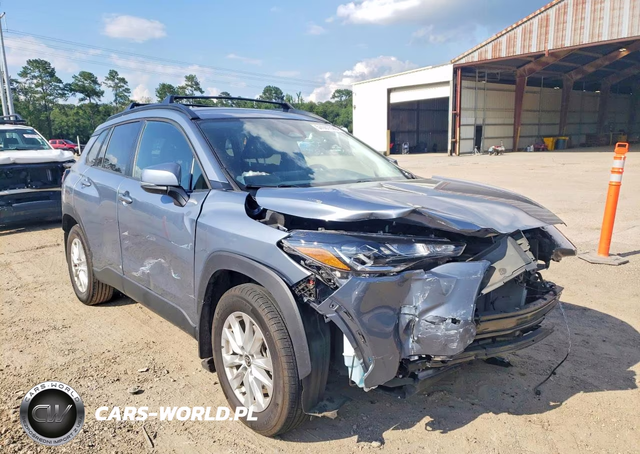 2024 Toyota Corolla Cross Le VIN:7MUCAAAG6RV078939 - 4