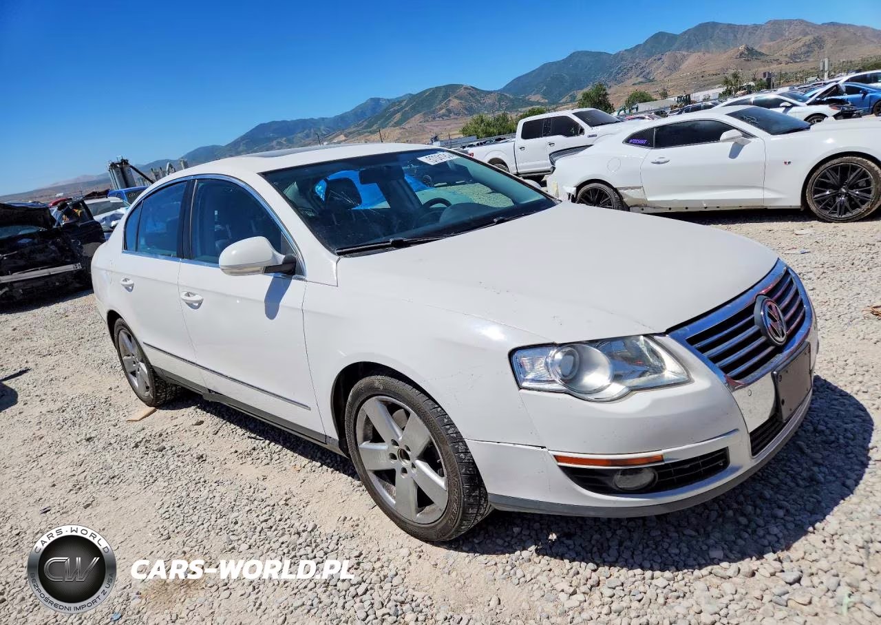 2009 Volkswagen Passat Turbo VIN:WVWJK73CX9E012315 - 4