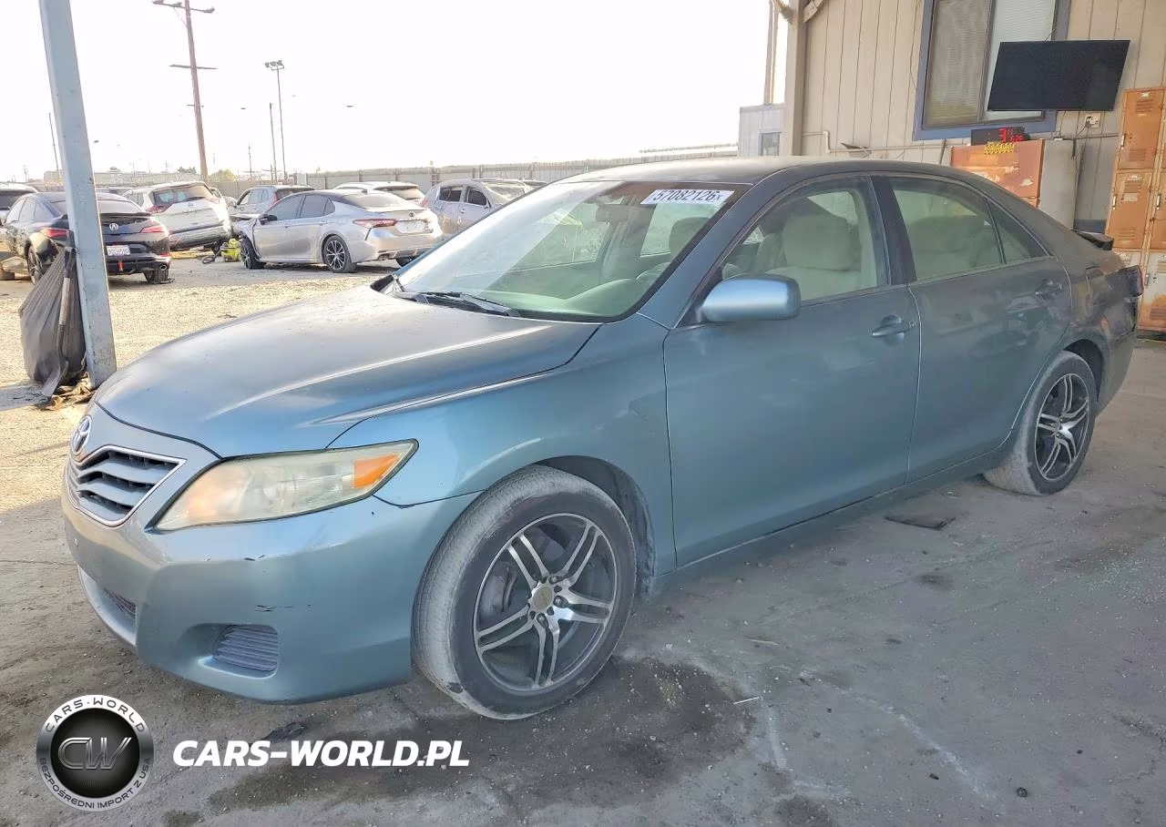 2011 Toyota Camry Le
