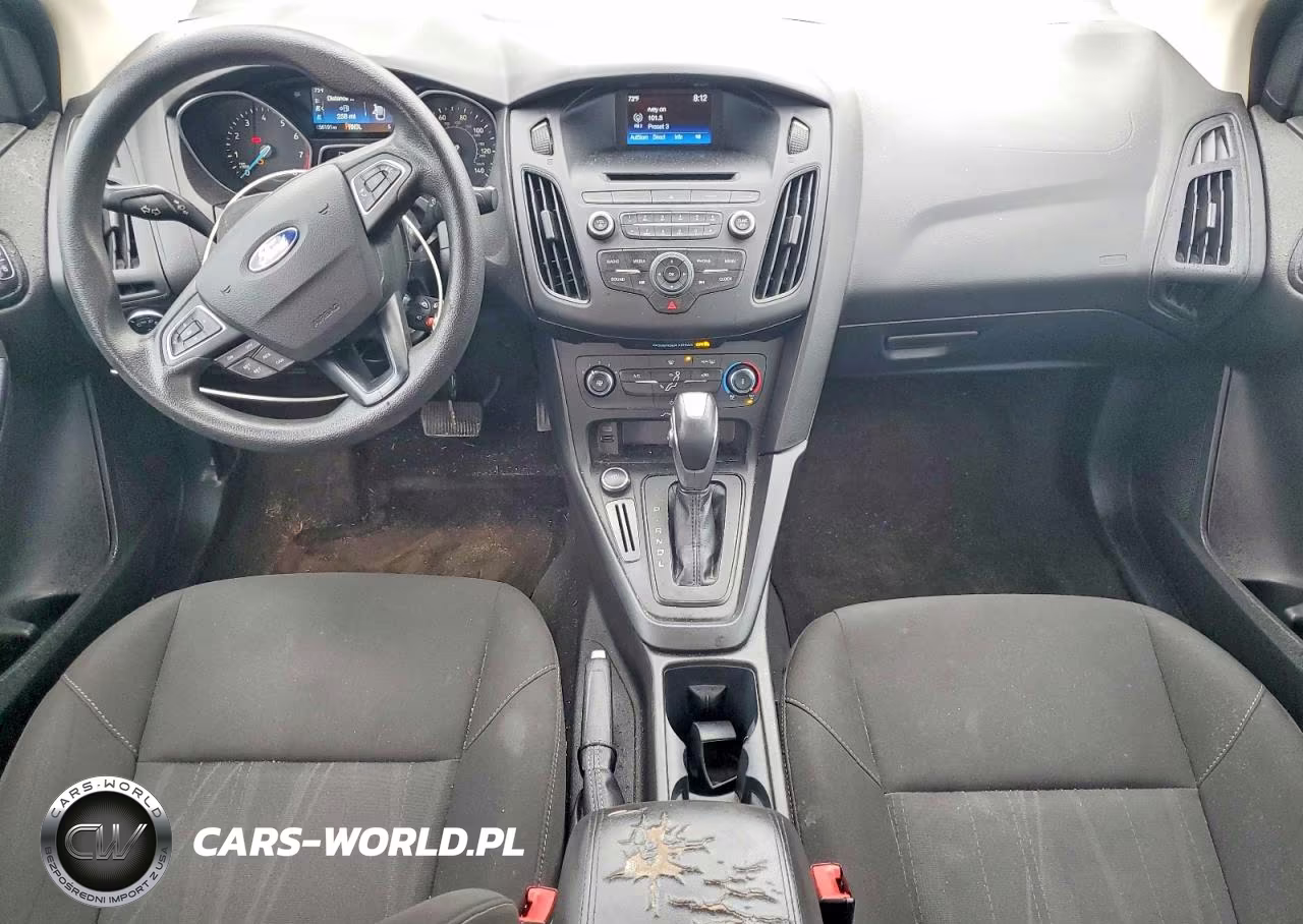 2016 Ford Focus Se VIN:1FADP3F23GL390193 - 8