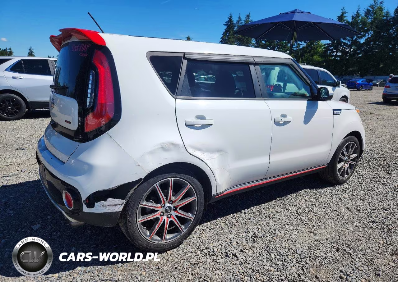 2018 Kia Soul ! VIN:KNDJX3AA5J7900281 - 3