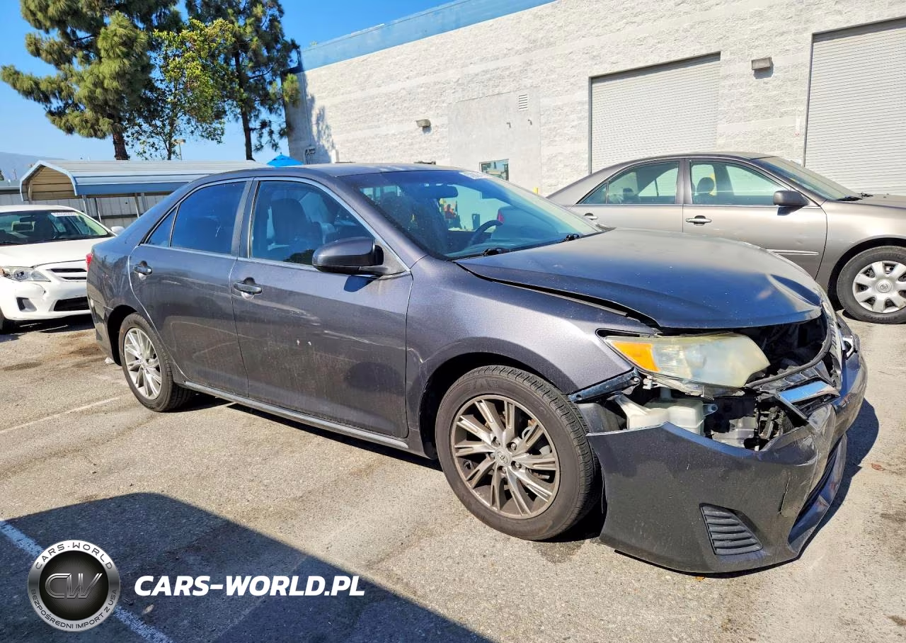 2013 Toyota Camry Le VIN:4T4BF1FK0DR303379 - 4