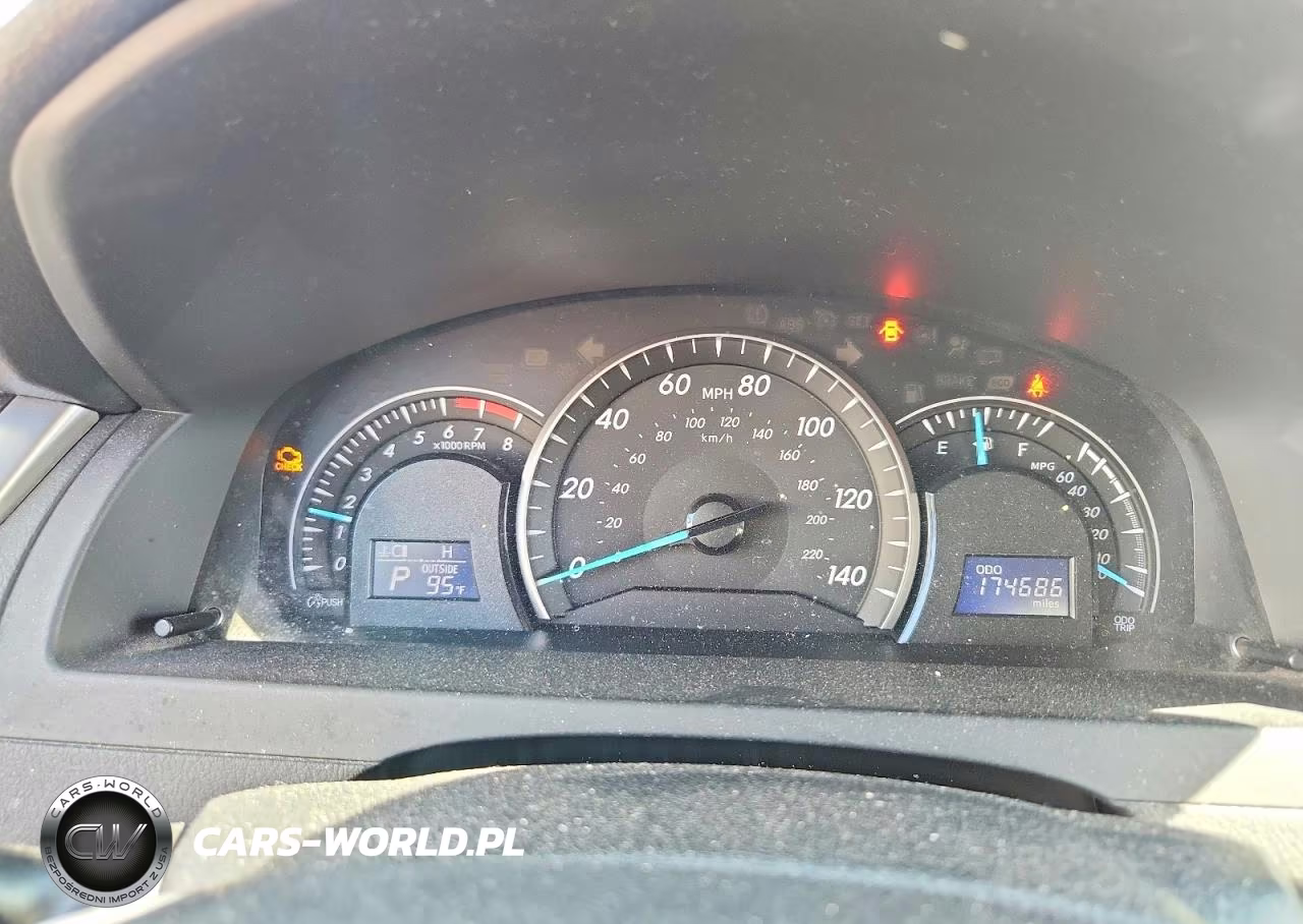 2013 Toyota Camry Le VIN:4T4BF1FK0DR303379 - 9