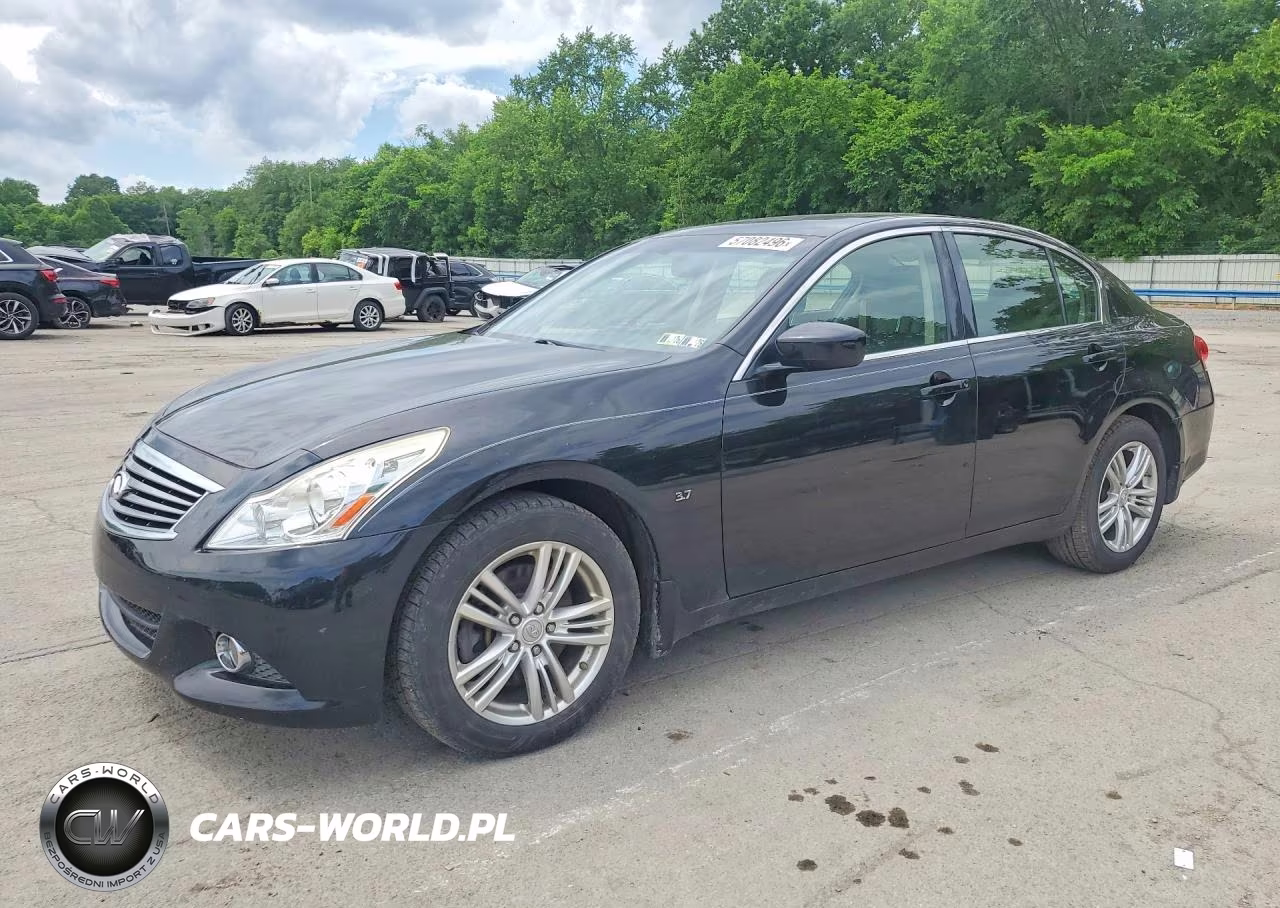 2015 Infiniti Q40 Base