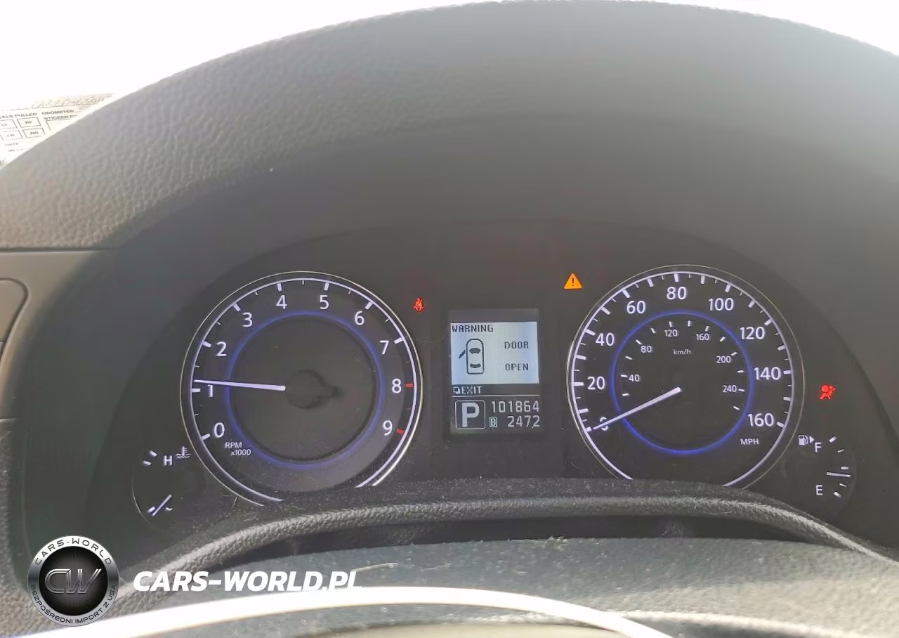 2015 Infiniti Q40 Base VIN:JN1CV6AR2FM650113 - 9