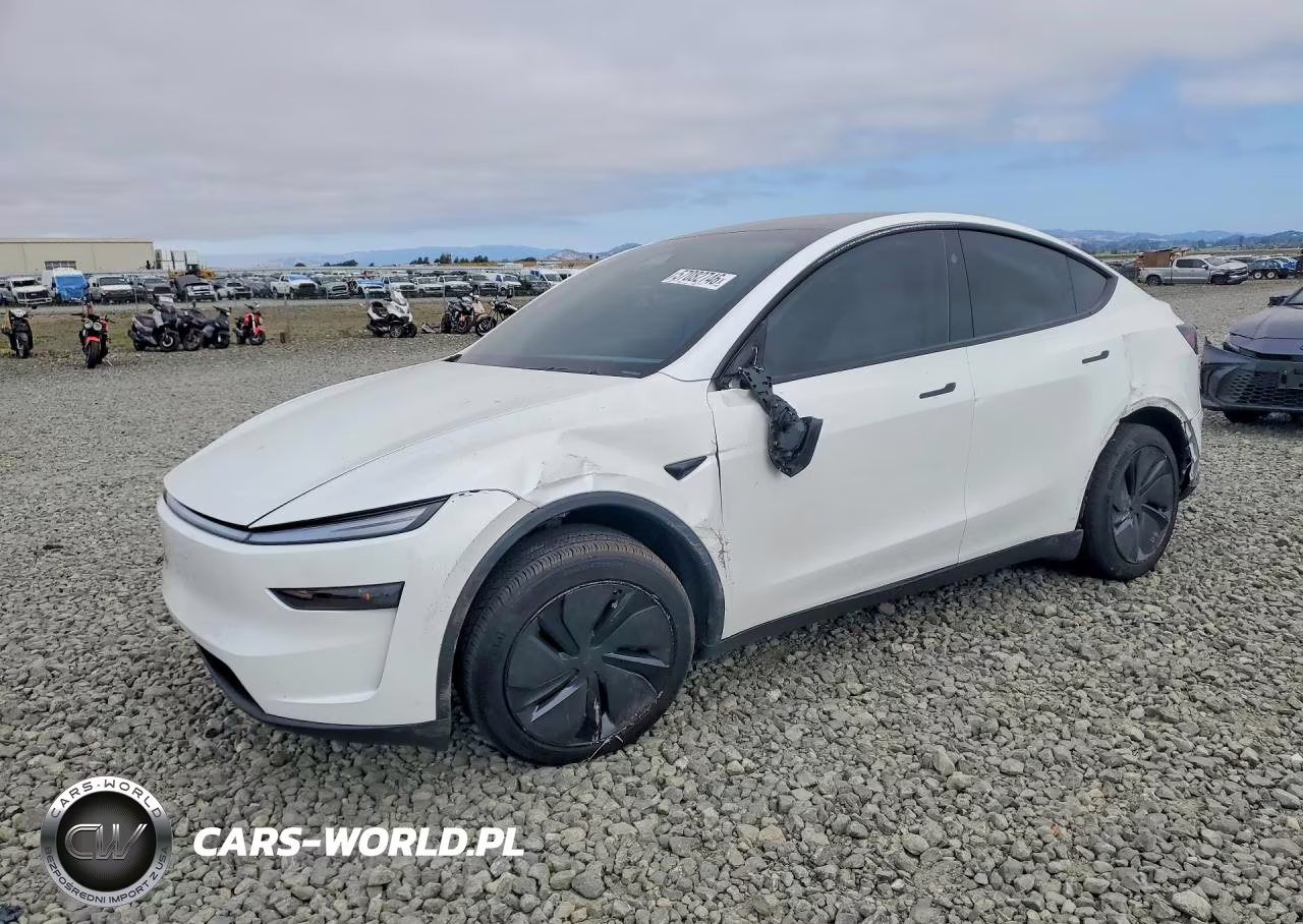 2026 Tesla Model Y – zdjęcie 1 z 13