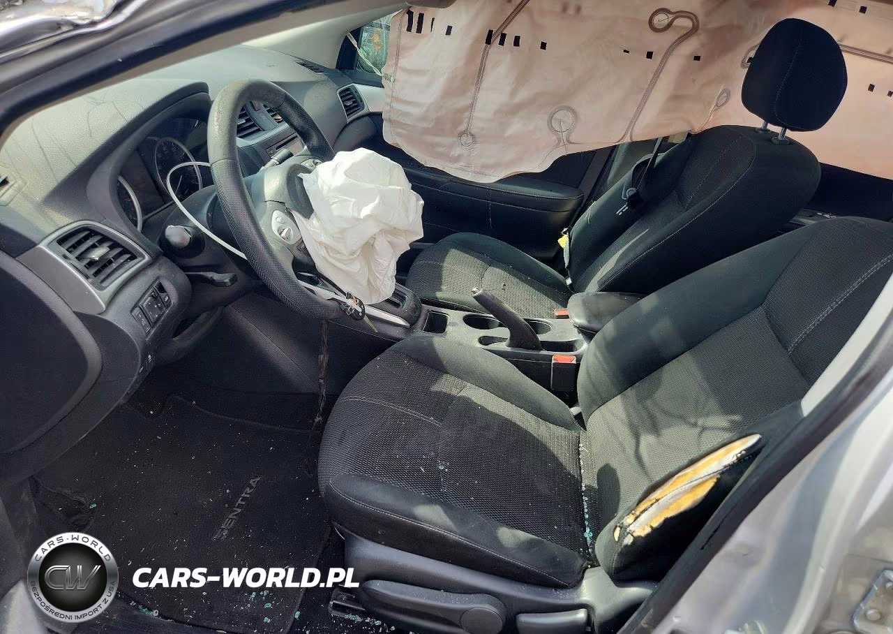 2018 Nissan Sentra S VIN:3N1AB7AP1JY294862 - 7