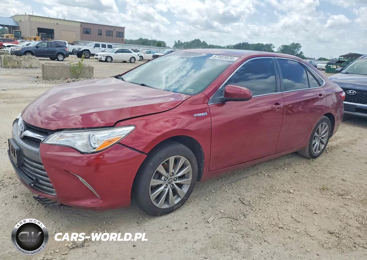 2015 Toyota Camry Hybrid Xle
