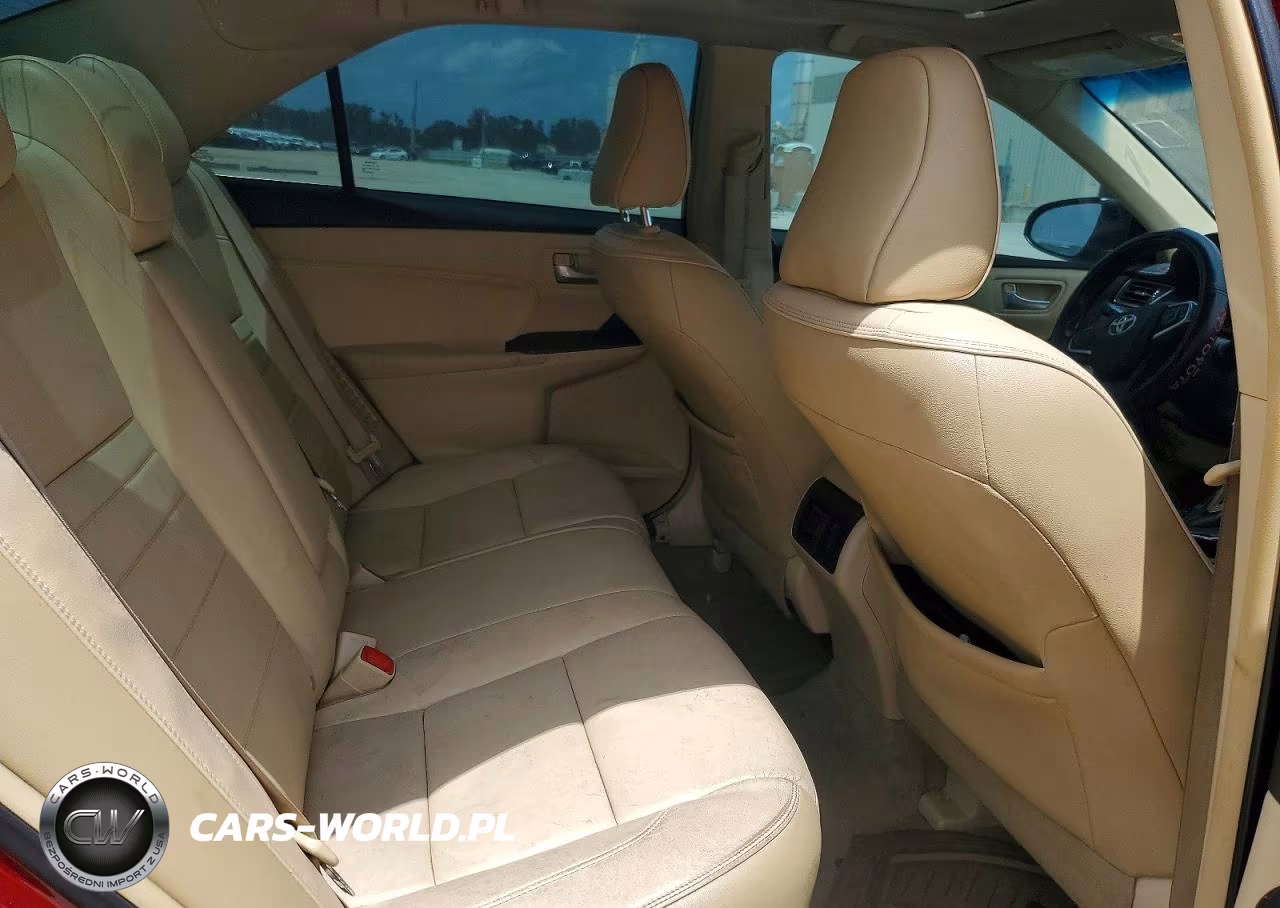 2015 Toyota Camry Hybrid Xle VIN:4T1BD1FK3FU156560 - 10