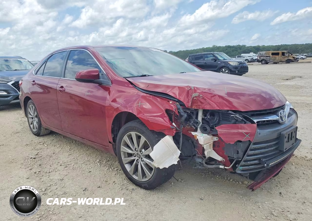 2015 Toyota Camry Hybrid Xle VIN:4T1BD1FK3FU156560 - 4