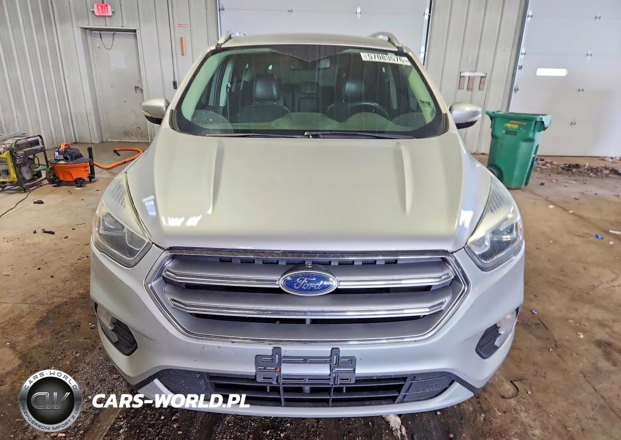 2017 Ford Escape Titanium VIN:1FMCU0JDXHUA80300 - 5