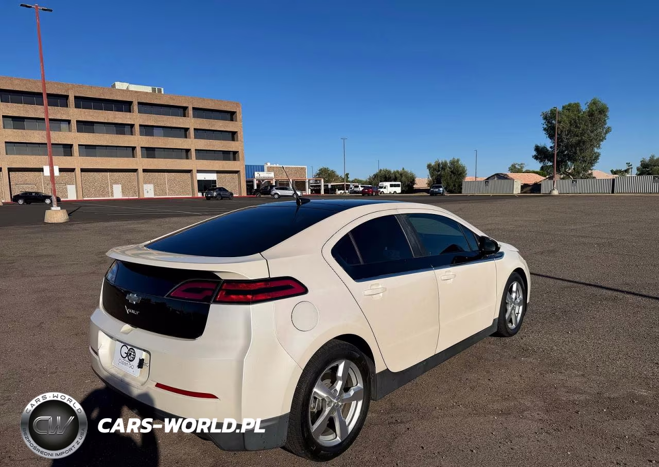 2011 Chevrolet Volt VIN:1G1RC6E41BU101856 - 4