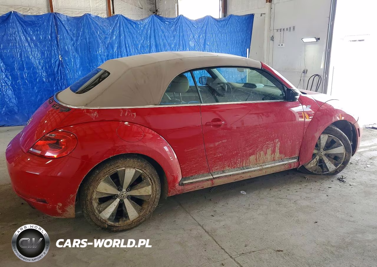 2014 Volkswagen Beetle Turbo VIN:3VW7T7AT1EM804901 - 3