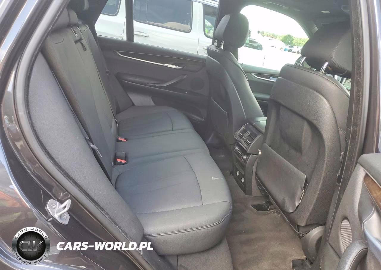 2018 BMW X5 xDrive35I VIN:5UXKR0C54J0X91963 - 10