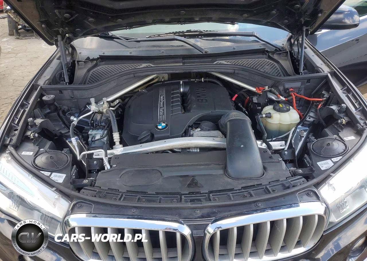 2018 BMW X5 xDrive35I VIN:5UXKR0C54J0X91963 - 11