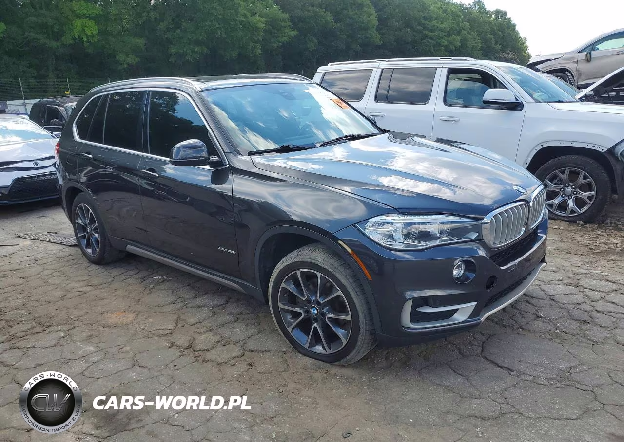 2018 BMW X5 xDrive35I VIN:5UXKR0C54J0X91963 - 4