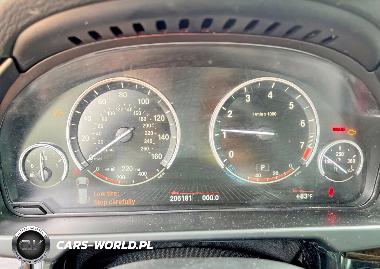 2018 BMW X5 xDrive35I VIN:5UXKR0C54J0X91963 - 9