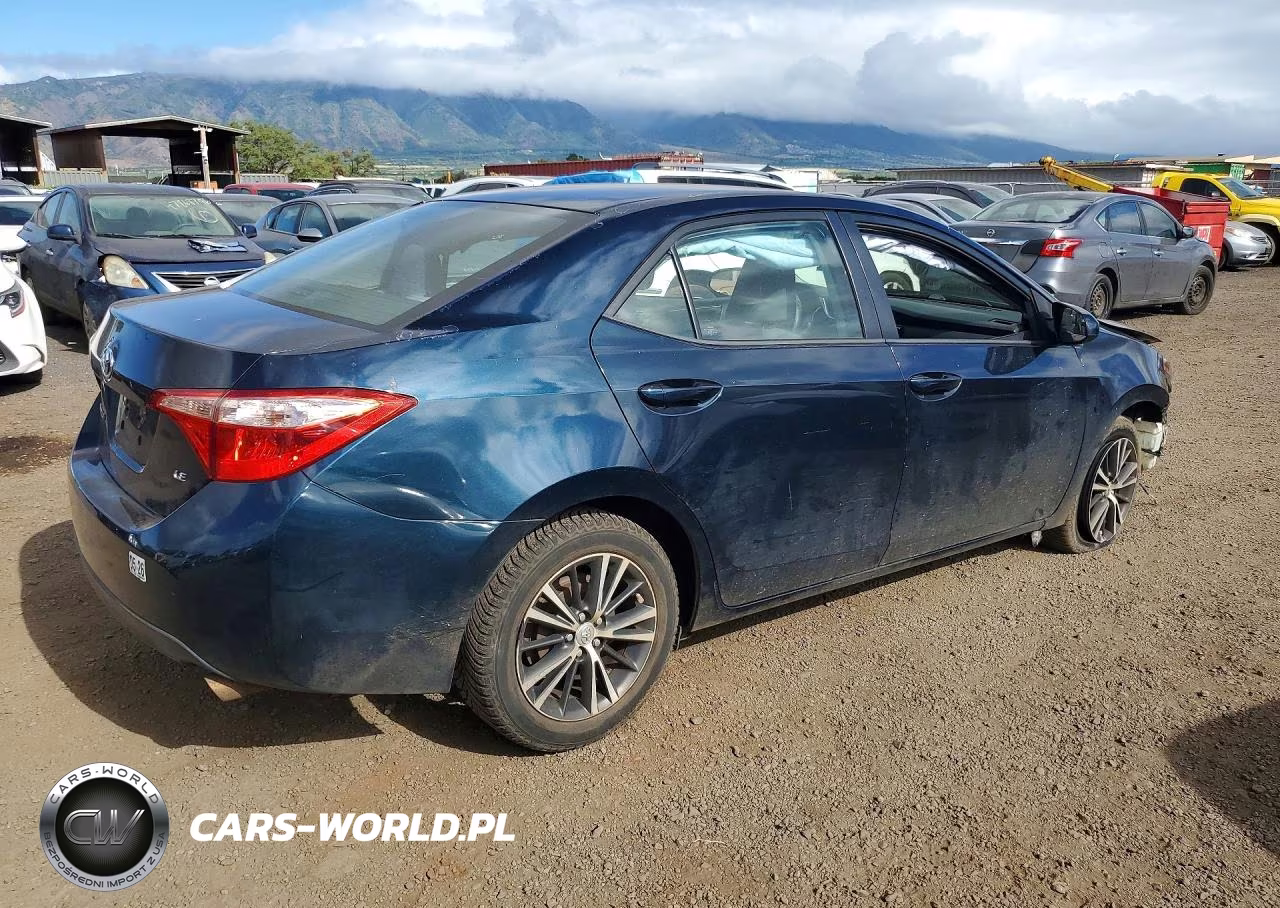 2017 Toyota Corolla L VIN:5YFBURHE4HP630218 - 3