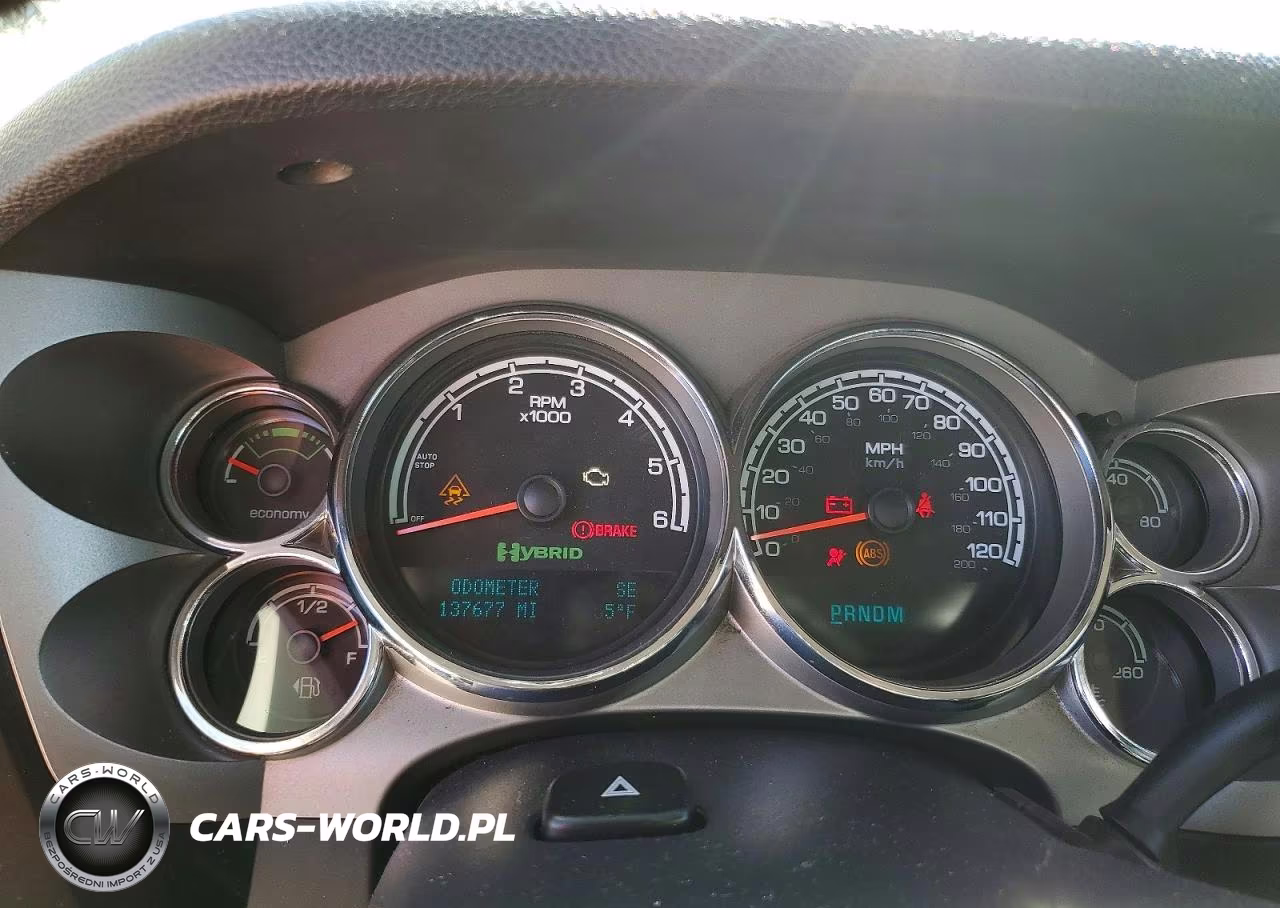2009 Chevrolet Silverado C1500 Hybrid VIN:2GCFC135591126614 - 9