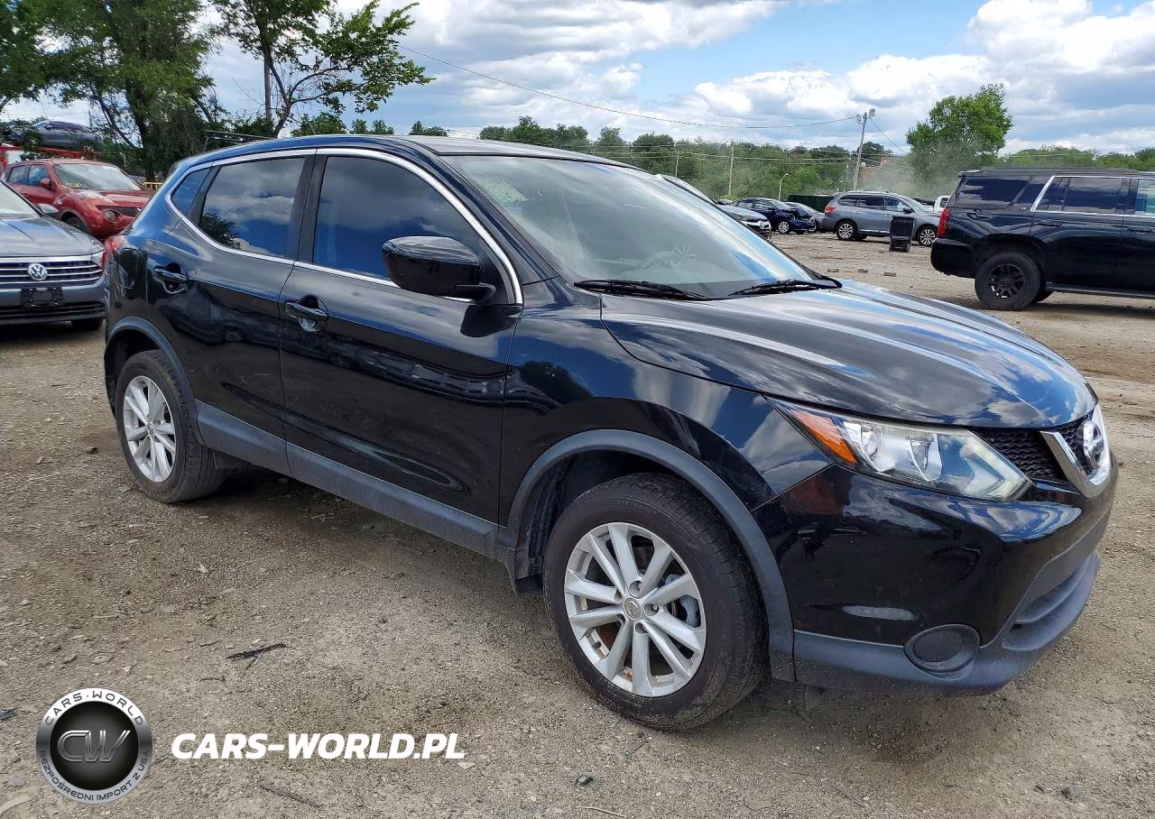 2017 Nissan Rogue Sport S VIN:JN1BJ1CP6HW018020 - 4