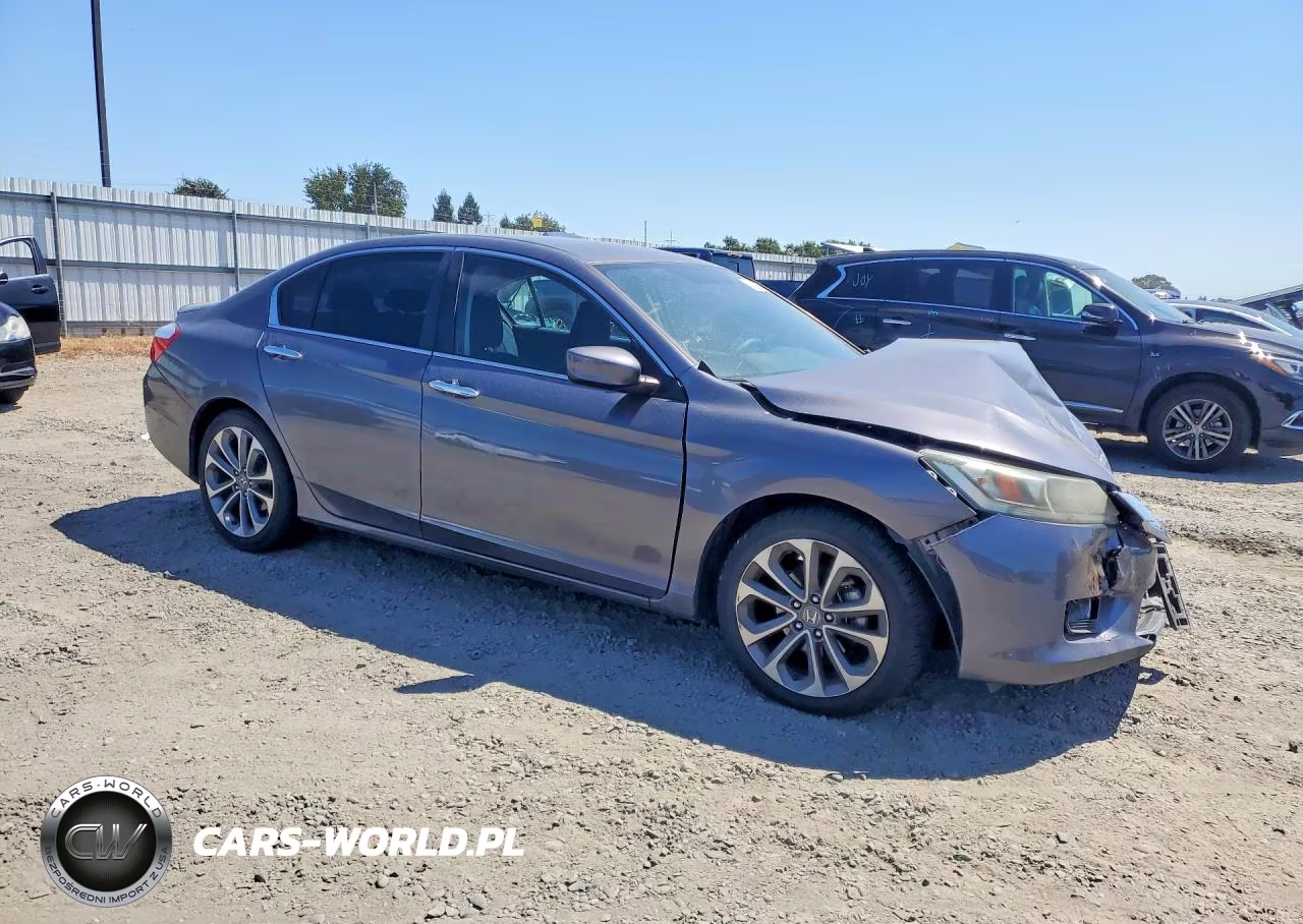 2015 Honda Accord Sport VIN:1HGCR2F52FA109064 - 4
