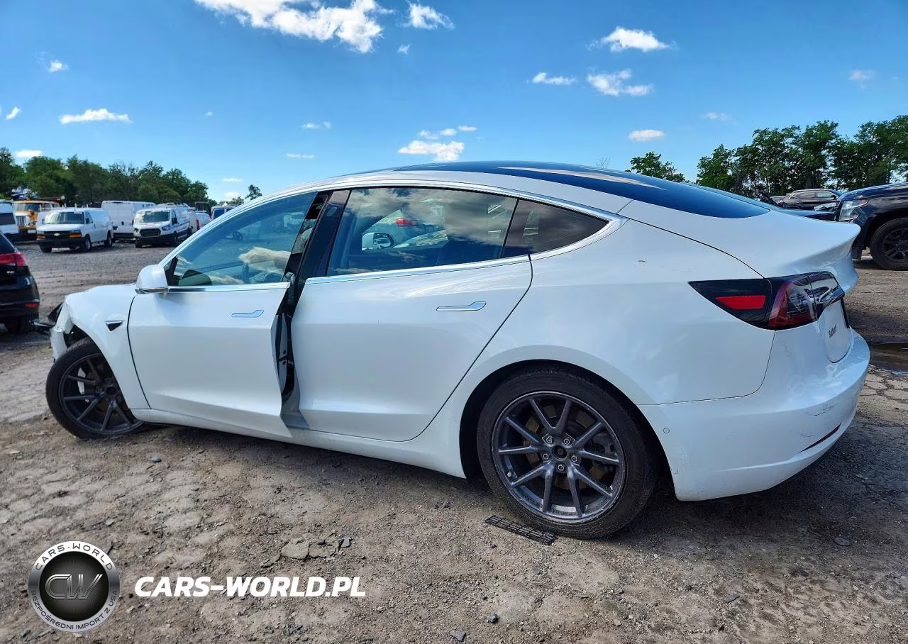 2018 Tesla 3 VIN:5YJ3E1EA7JF162183 - 2