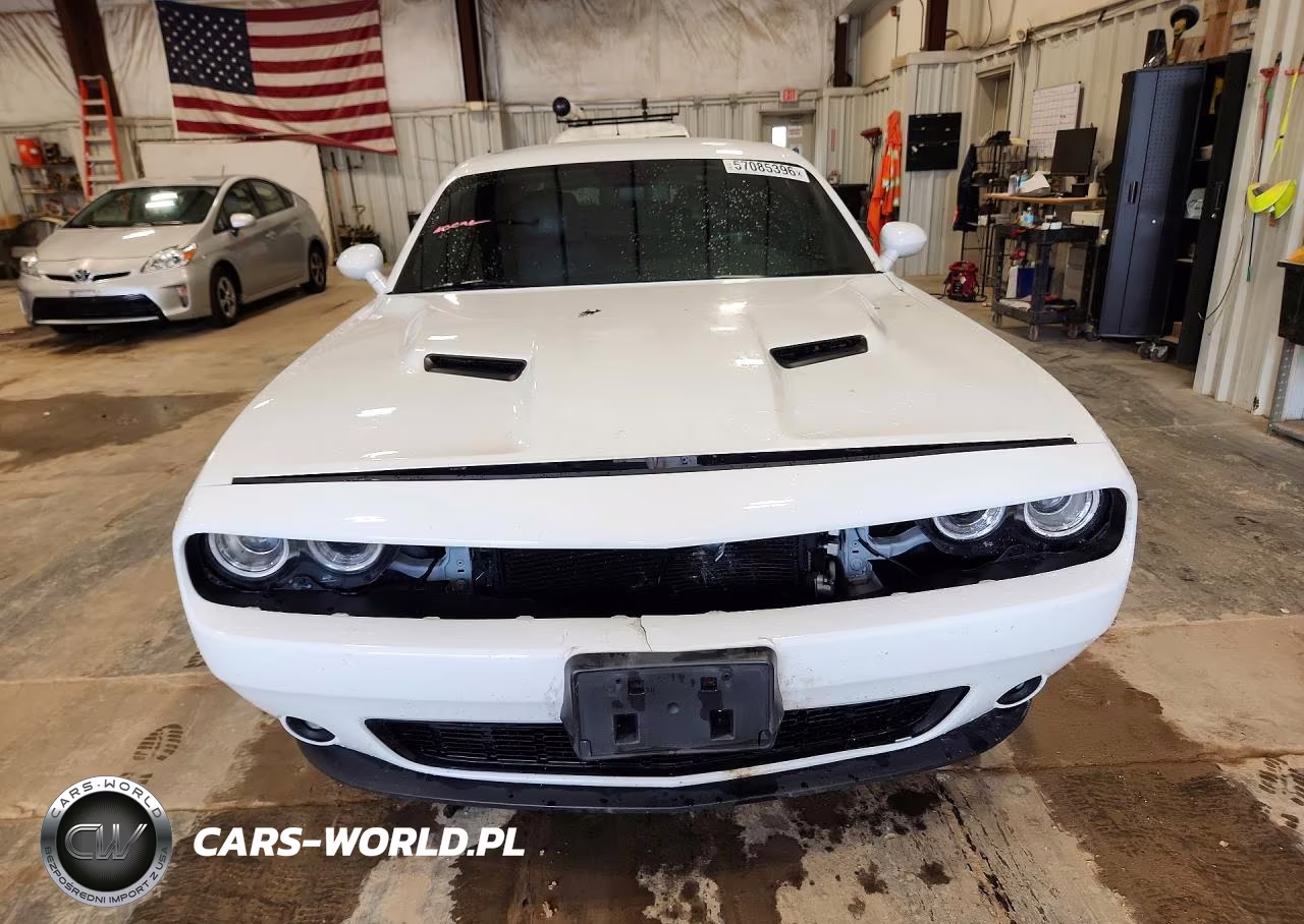 2017 Dodge Challenger Gt VIN:2C3CDZGG1HH578788 - 5