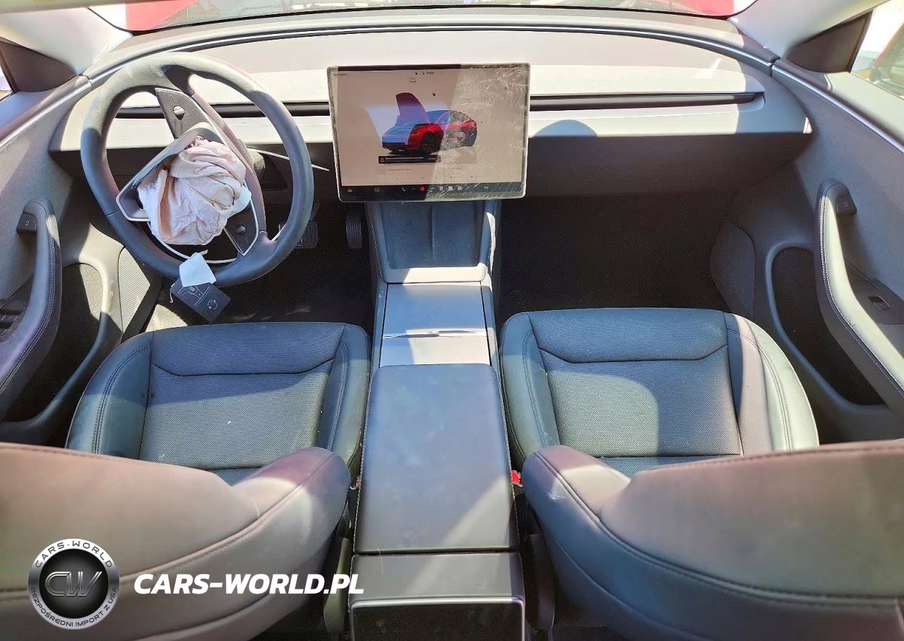 2025 Tesla Model 3 VIN:5YJ3E1EA8SF046444 - 8
