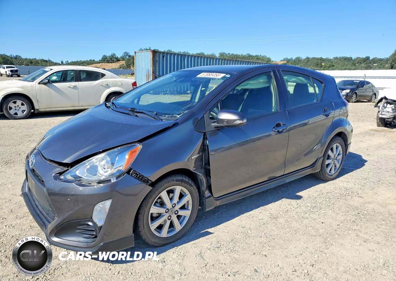 2017 Toyota Prius C Two – zdjęcie 1 z 12