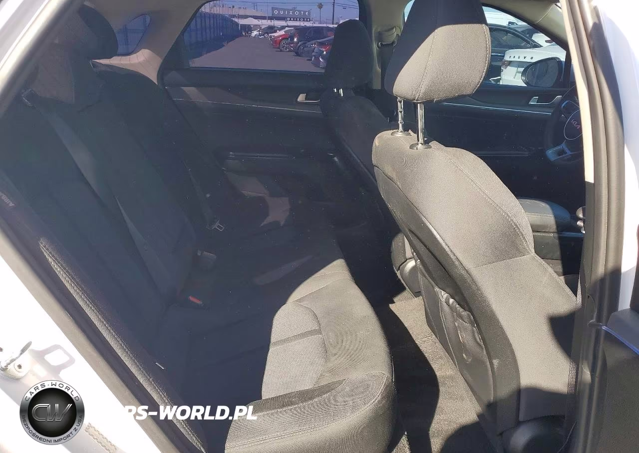 2022 Kia K5 Lxs VIN:5XXG14J29NG106164 - 10