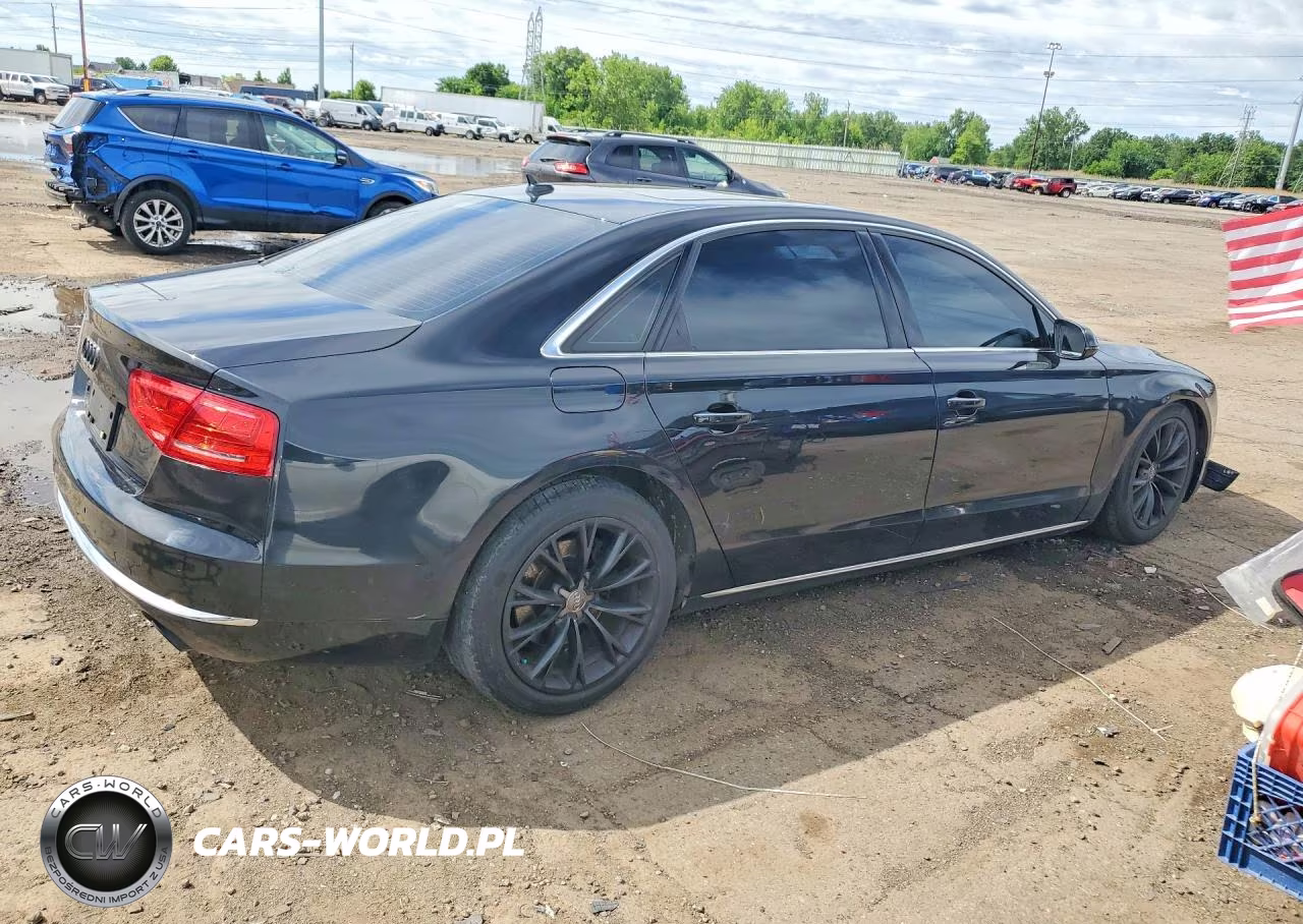 2014 Audi A8 L Quattro VIN:WAURGAFDXEN004650 - 3