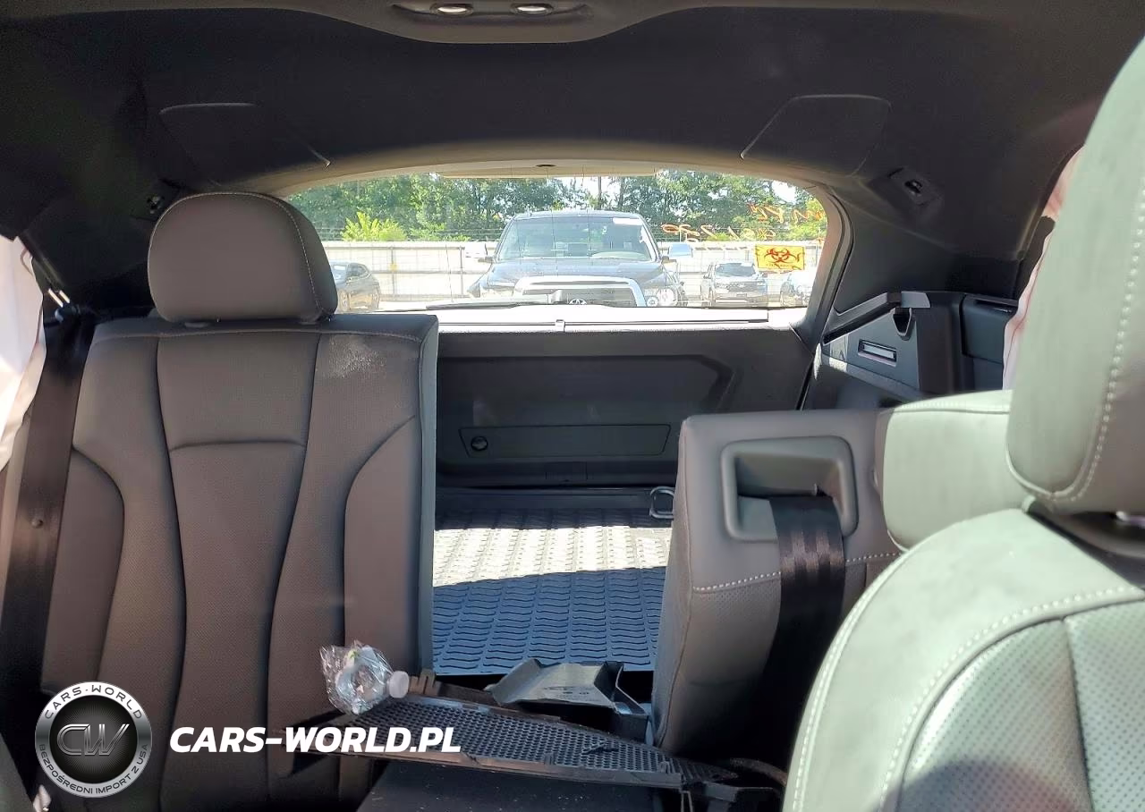 2021 Audi Q8 Prestige S-Line VIN:WA1FVAF16MD034499 - 10