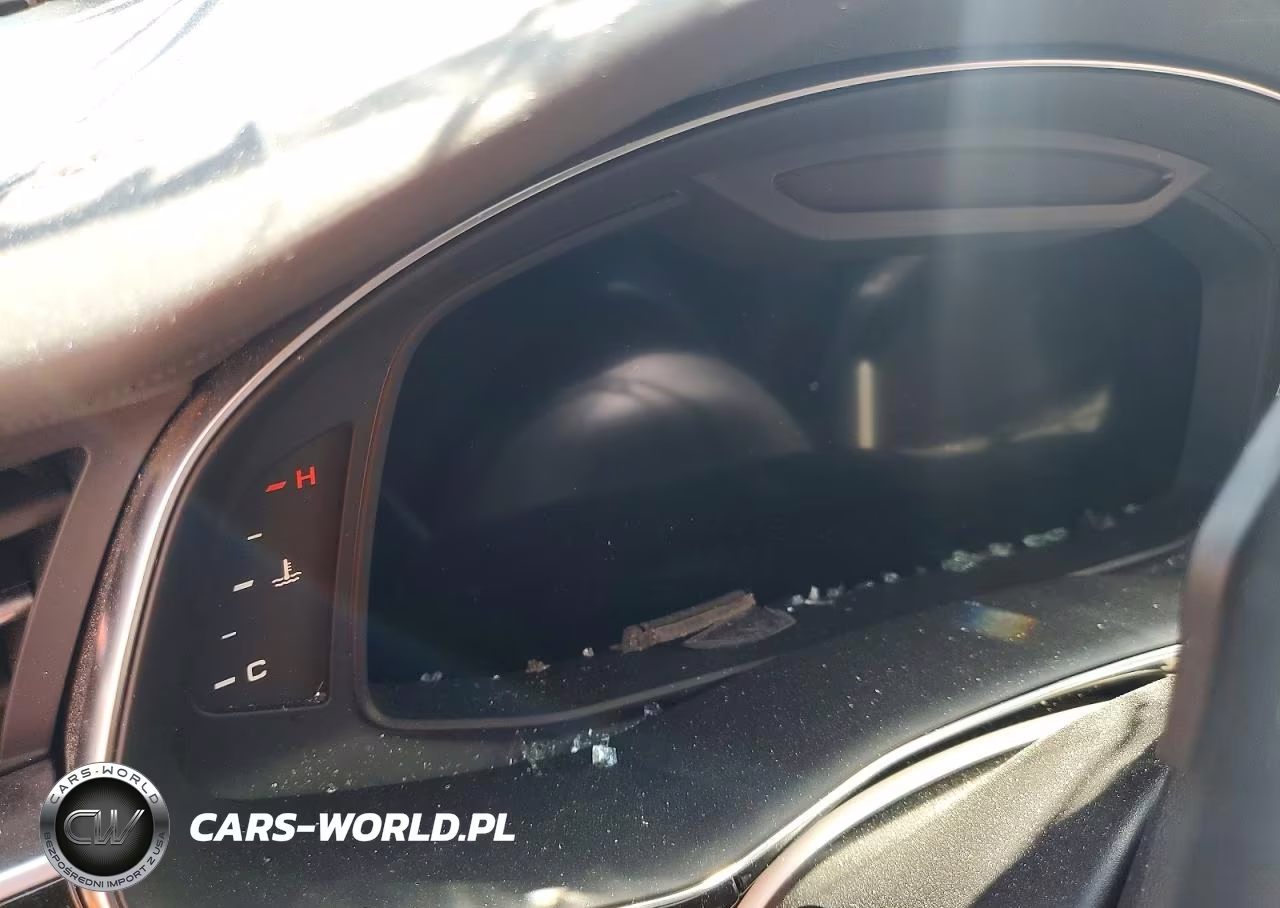2021 Audi Q8 Prestige S-Line VIN:WA1FVAF16MD034499 - 9