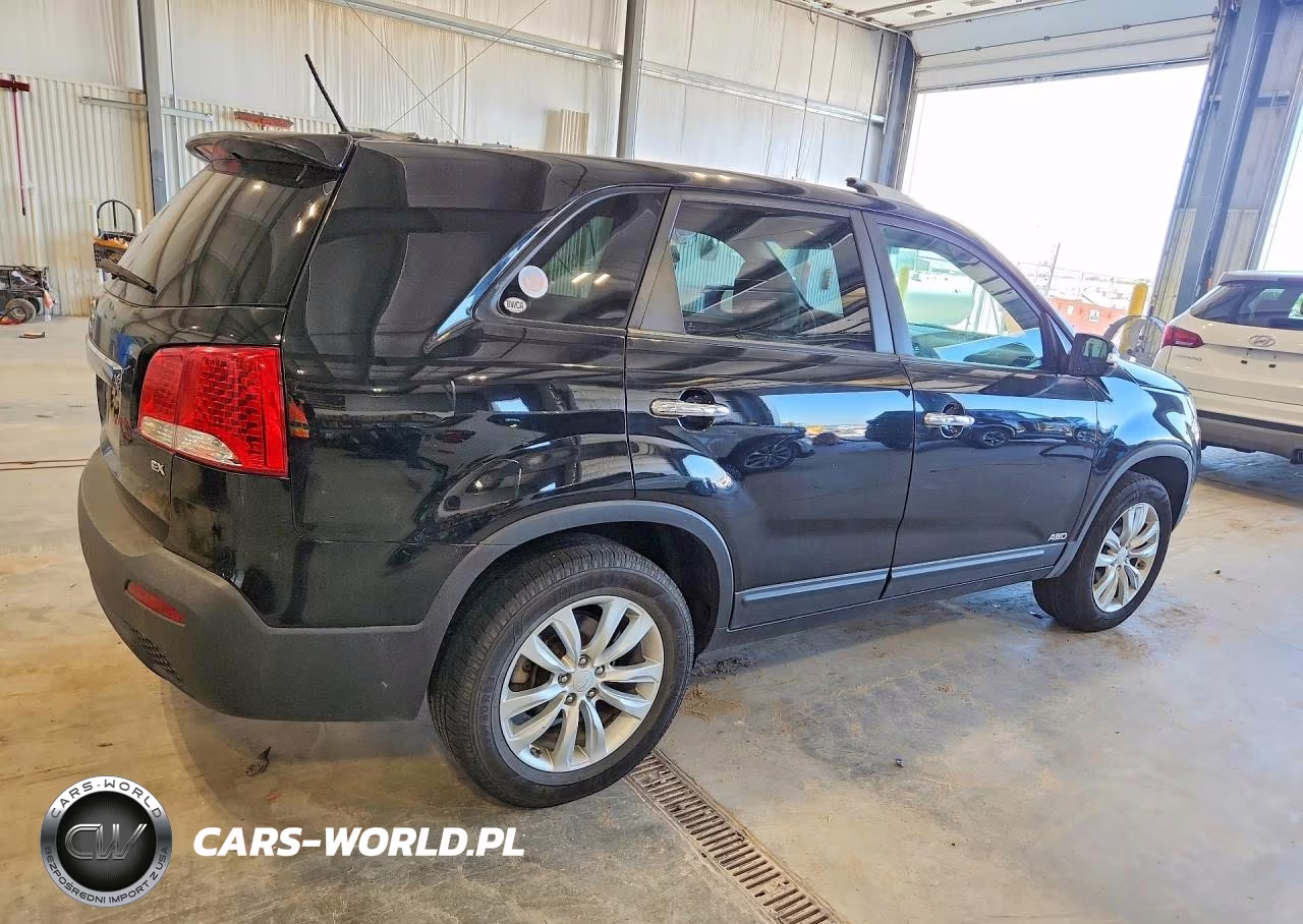 2011 Kia Sorento Ex VIN:5XYKUCA14BG120564 - 3