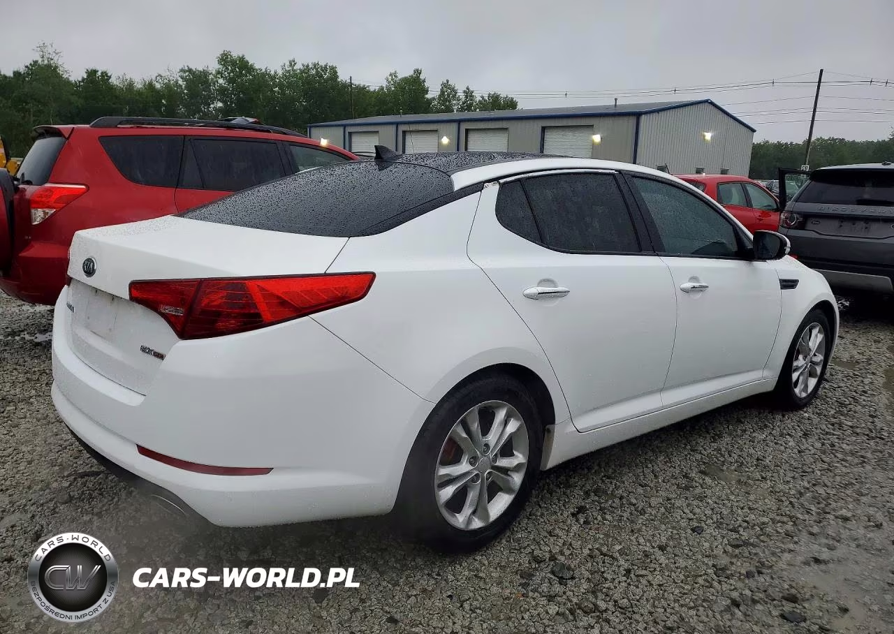 2013 Kia Optima Ex VIN:5XXGN4A78DG220638 - 3