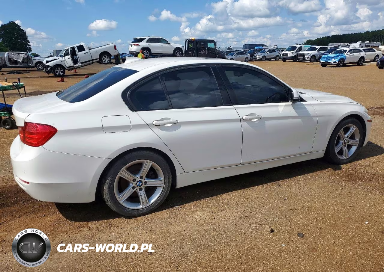 2015 BMW 320 I VIN:WBA3B1G51FNT07409 - 3