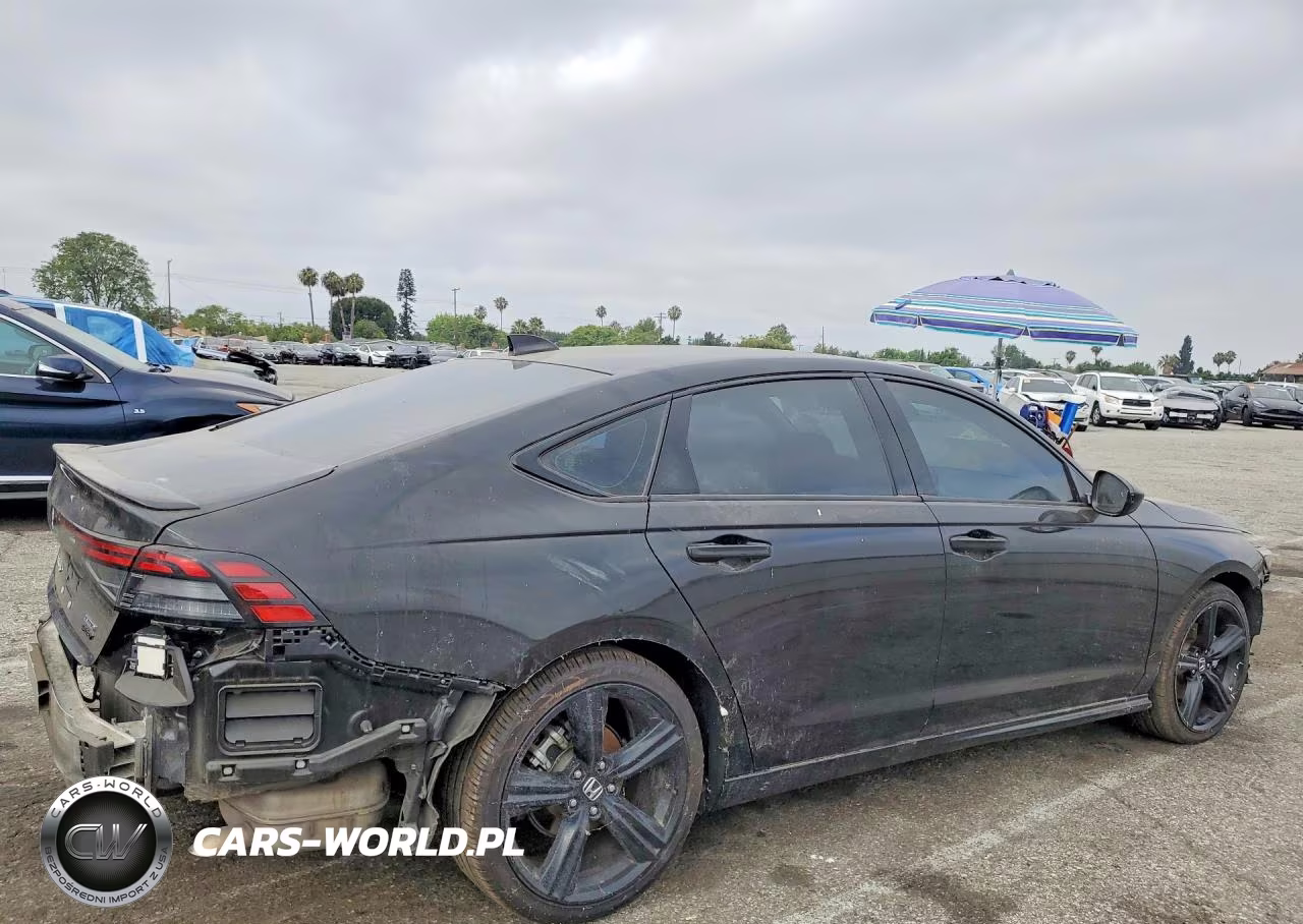 2024 Honda Accord Hybrid Sport-L VIN:1HGCY2F78RA011276 - 3