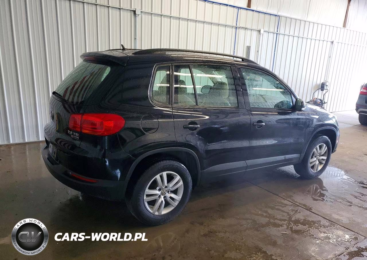 2016 Volkswagen Tiguan S VIN:WVGBV7AX7GK000294 - 3