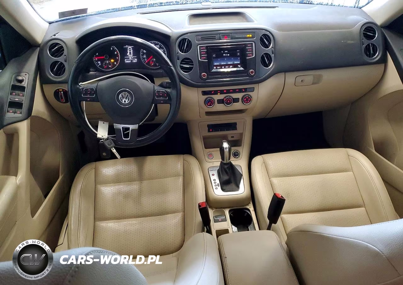 2016 Volkswagen Tiguan S VIN:WVGBV7AX7GK000294 - 8